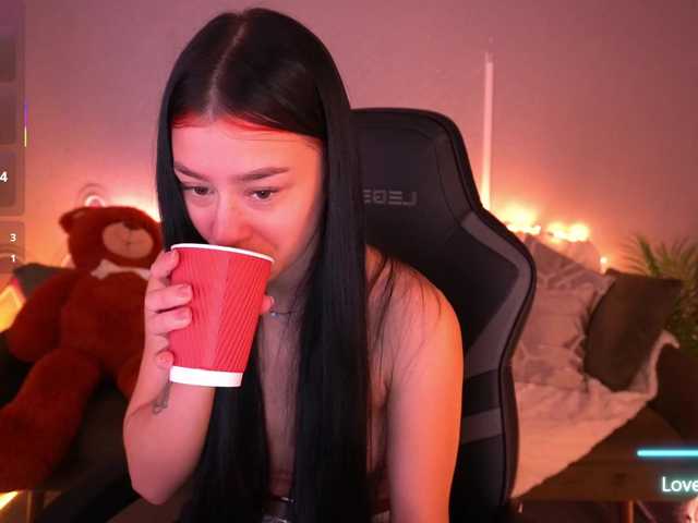 FataleNellie's BongaCams show and profile