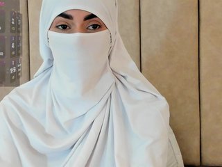zahiira Porn Show