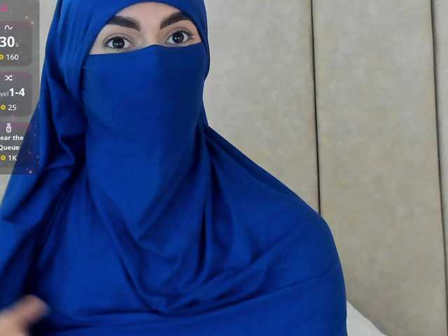 zahiira from BongaCams