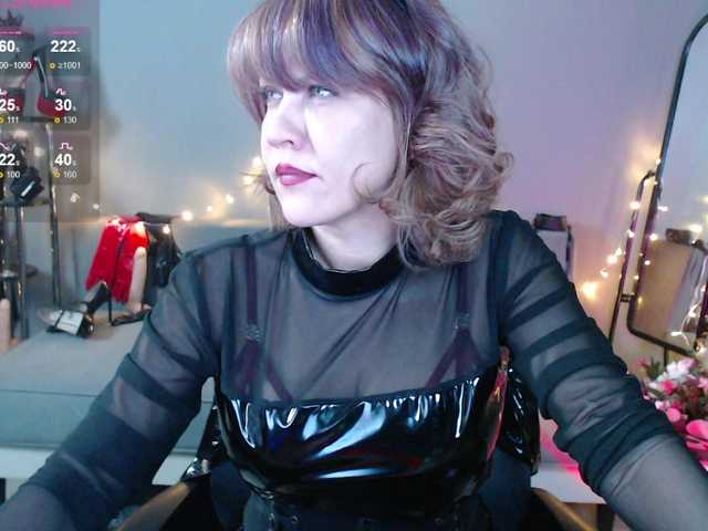 Goddess-Orsa's BongaCams show and profile