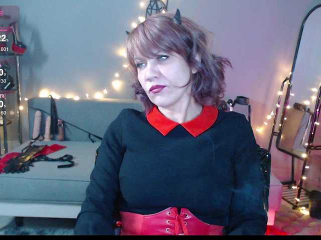 Goddess-Orsa's BongaCams show and profile
