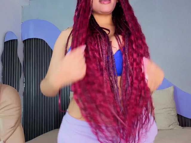 Nicolle-mariee webcam bongacams model stream image