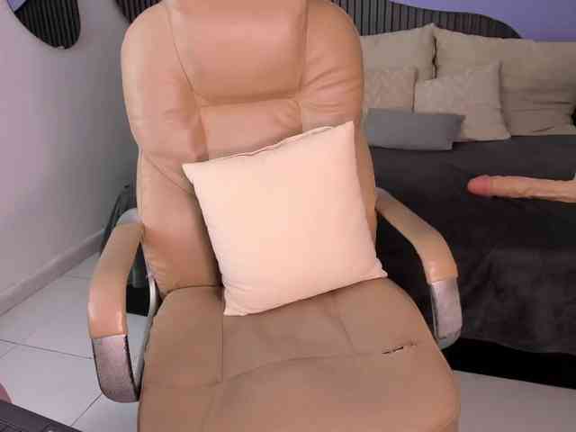 Nicolle-mariee webcam