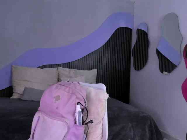 Nicolle-mariee webcam