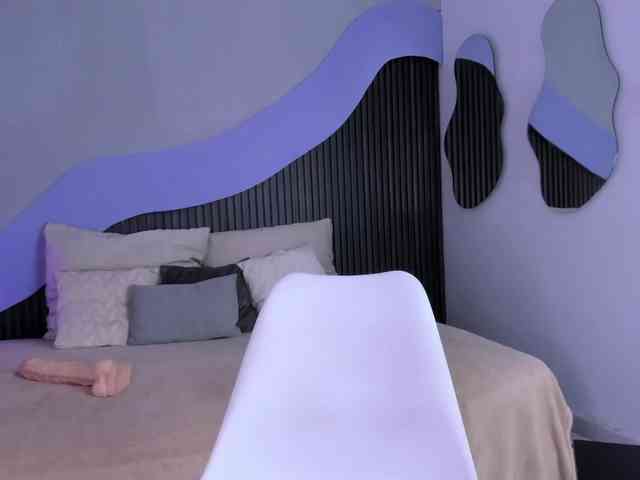 Nicolle-mariee webcam