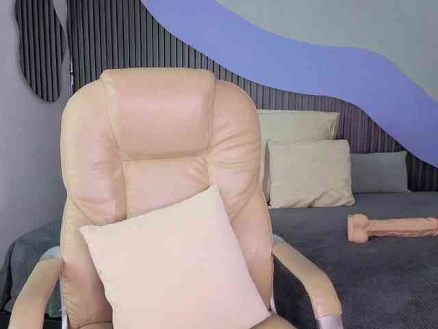 Nicolle-mariee webcam