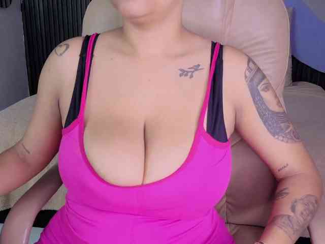 Nicolle-mariee webcam