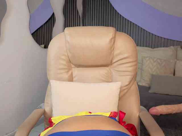 Nicolle-mariee webcam