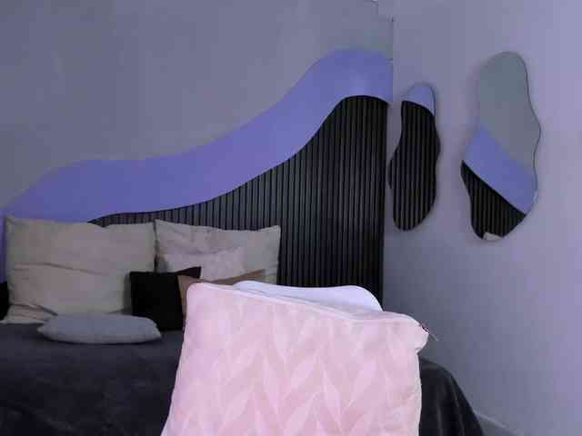 Nicolle-mariee webcam