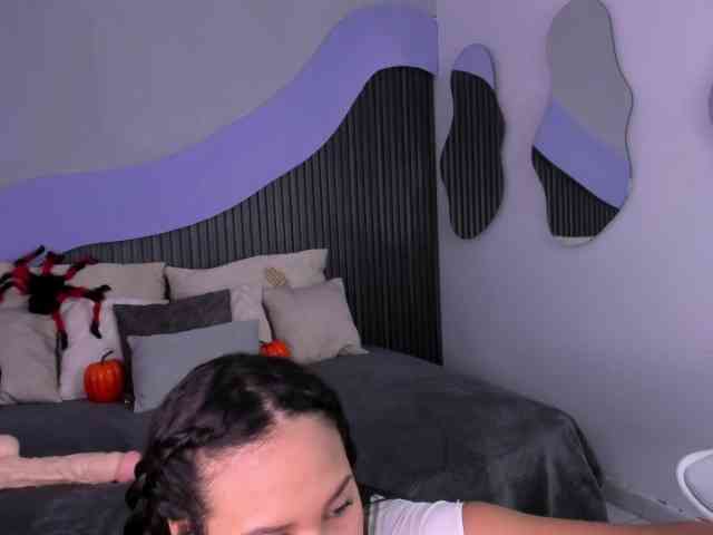 Nicolle-mariee webcam