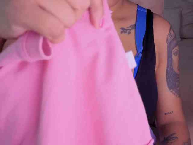 Nicolle-mariee webcam