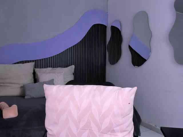 Nicolle-mariee webcam