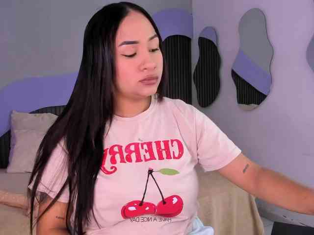 Nicolle-mariee webcam