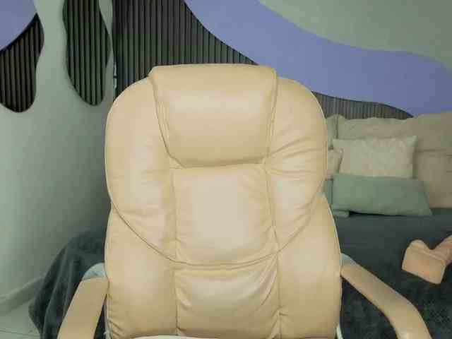 Nicolle-mariee webcam