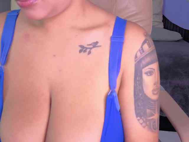 Nicolle-mariee webcam