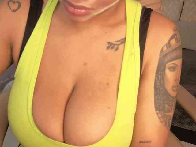 Nicolle-mariee webcam