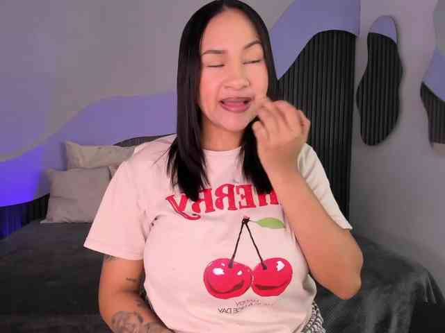 Nicolle-mariee webcam