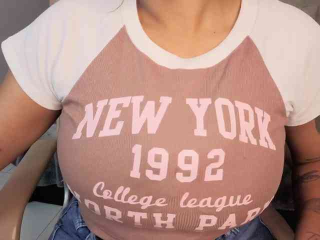 Nicolle-mariee webcam