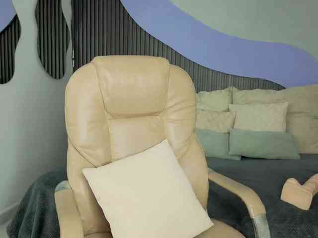 Nicolle-mariee webcam