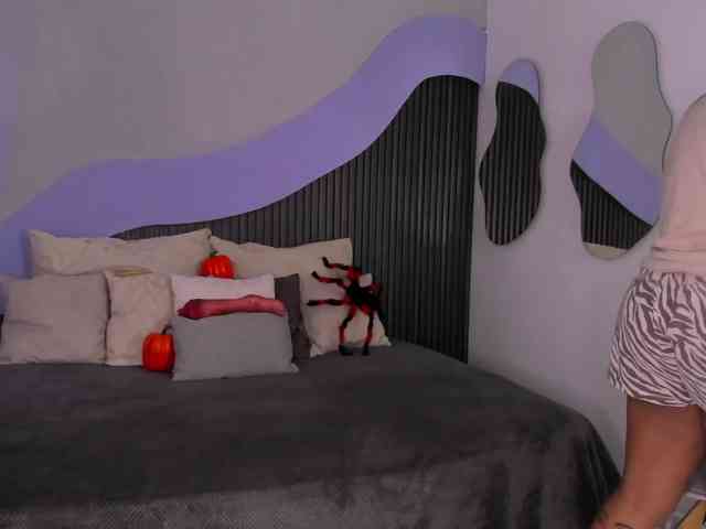Nicolle-mariee webcam