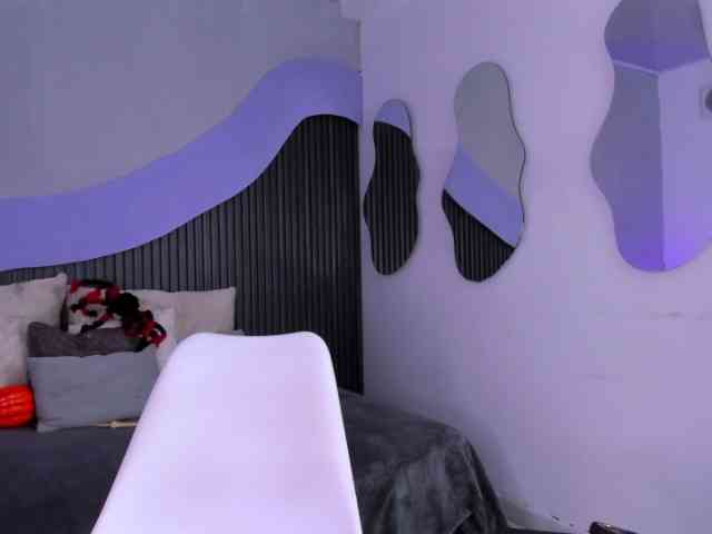 Nicolle-mariee webcam