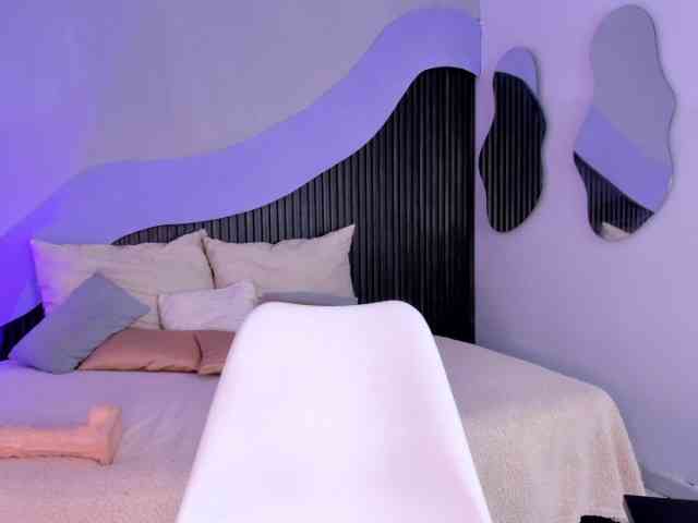 Nicolle-mariee webcam
