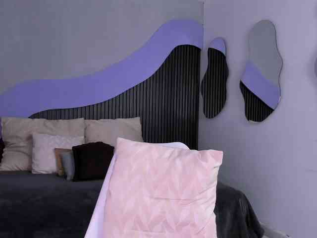 Nicolle-mariee webcam