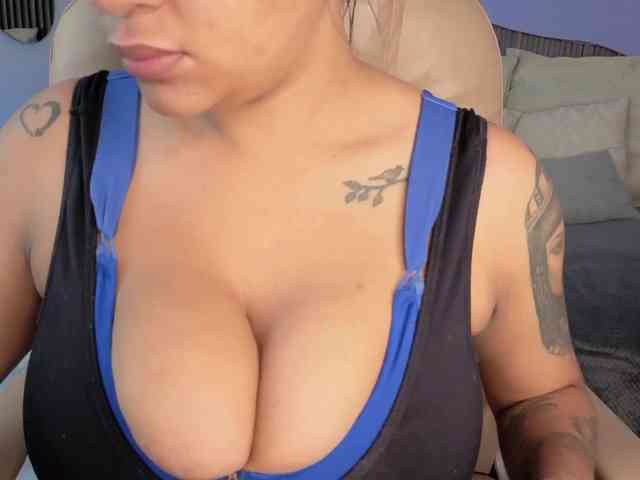 Nicolle-mariee webcam