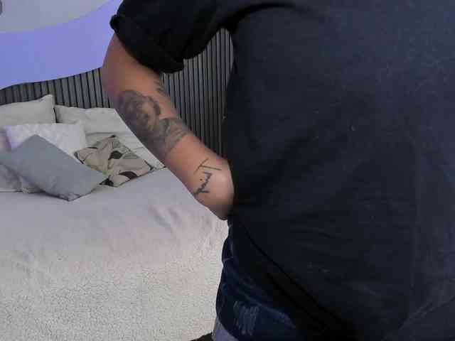 Nicolle-mariee Nicolle-mariee