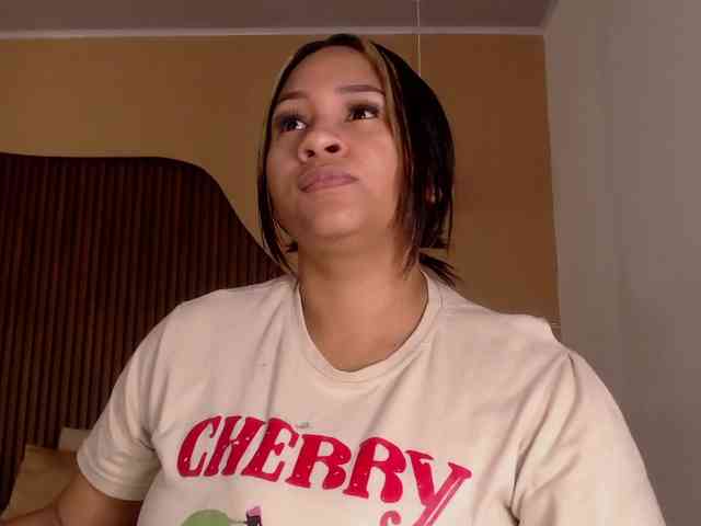 Nicolle-mariee webcam