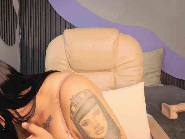 Nicolle-mariee webcam