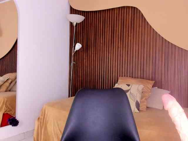 Nicolle-mariee webcam