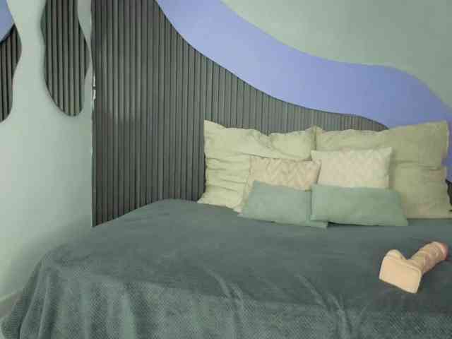 Nicolle-mariee webcam