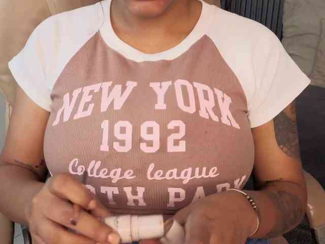 Nicolle-mariee webcam