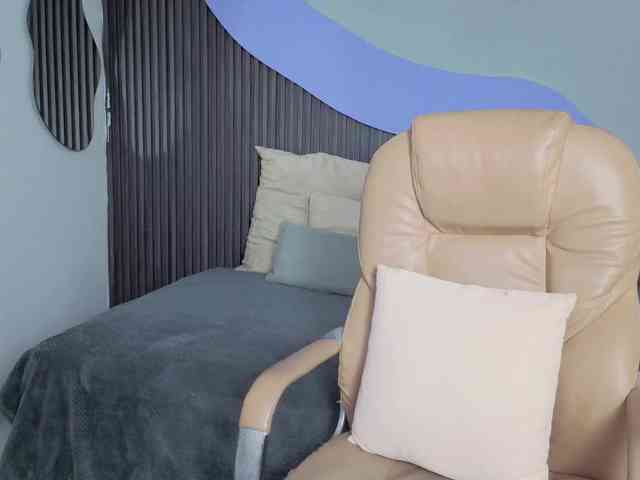 Nicolle-mariee webcam