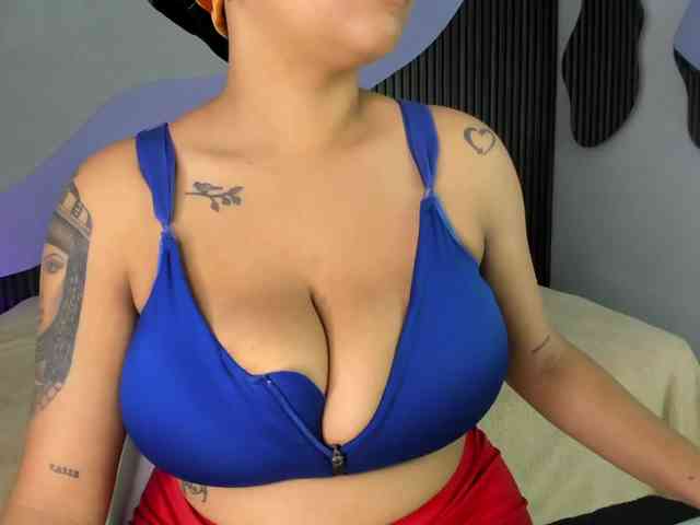 Nicolle-mariee webcam