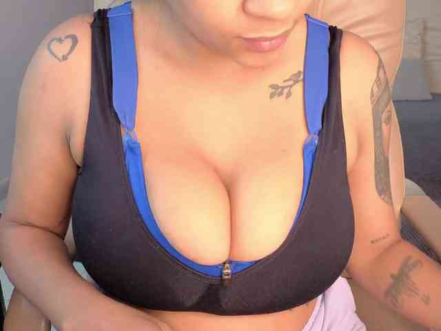 Nicolle-mariee webcam