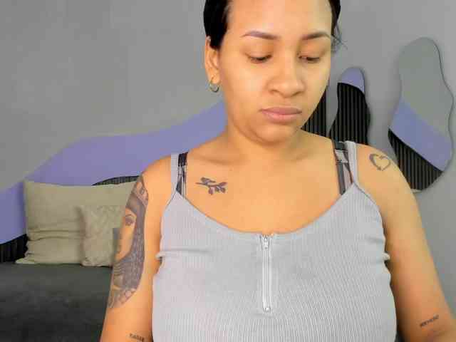 Nicolle-mariee webcam