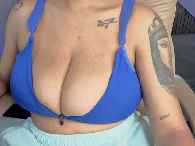 Nicolle-mariee webcam