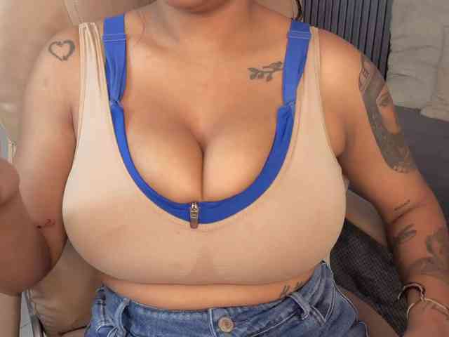 Nicolle-mariee webcam