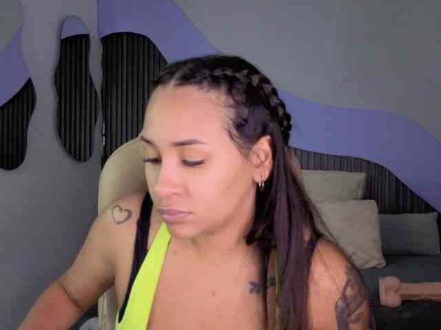 Nicolle-mariee webcam