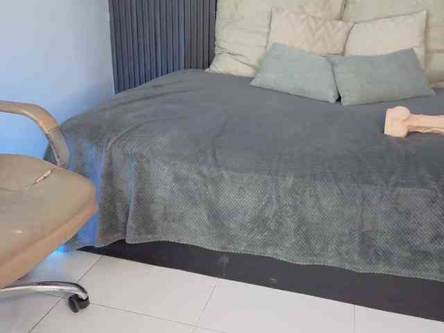 Nicolle-mariee webcam