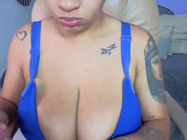 Nicolle-mariee webcam