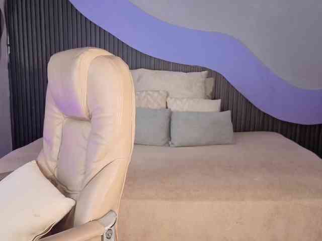 Nicolle-mariee webcam