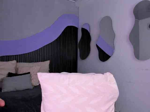 Nicolle-mariee webcam