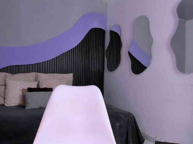 Nicolle-mariee webcam