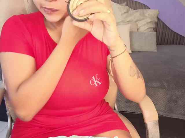 Nicolle-mariee webcam