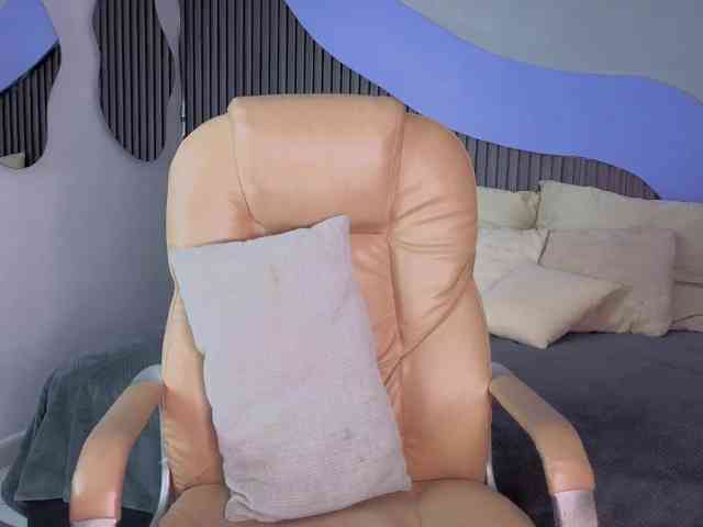 Nicolle-mariee webcam