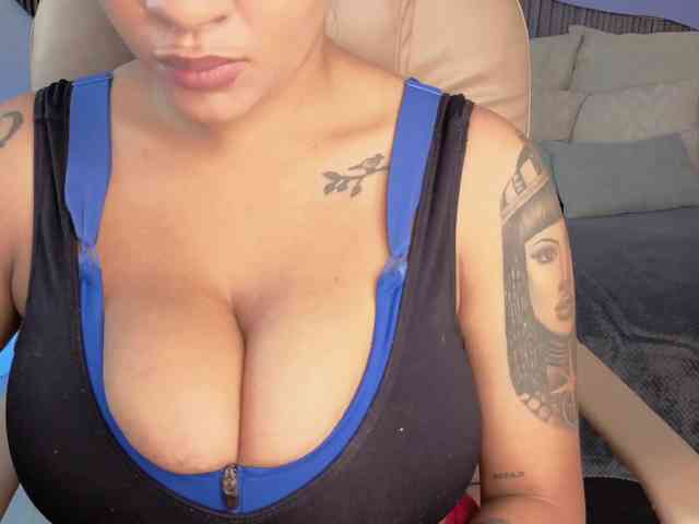 Nicolle-mariee webcam