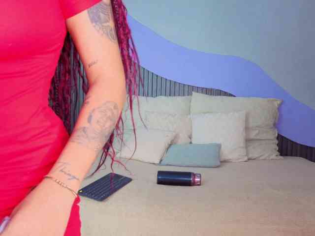 Nicolle-mariee webcam